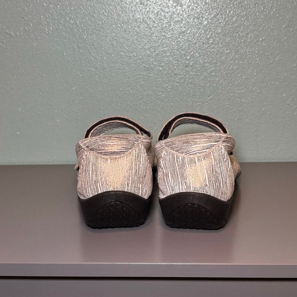 Arcopedico LTech Womens Size 40 US 9.5 Metallic Bronze Mary Jane Comfort Flats - Picture 5 of 8
